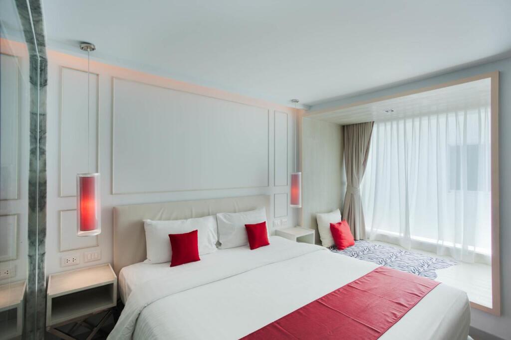 Пхукет: The Bloc Hotel Phuket