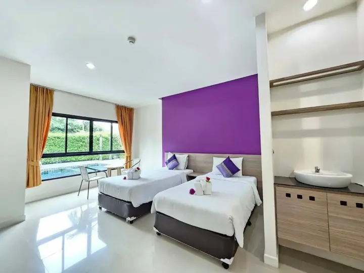 Тхаланг: S4 Nai Yang Beach Phuket (SHA Plus+)
