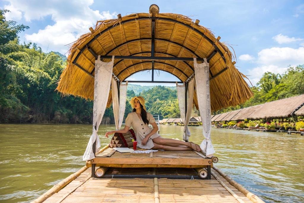 Сай Йок: River Kwai Jungle Rafts Resort (SHA Extra Plus)