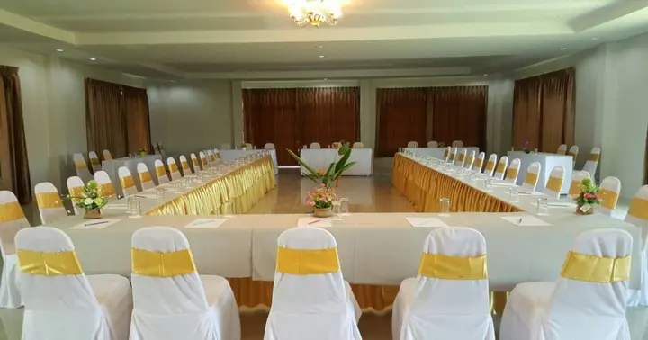 Нонг Нам Дэнг: Thongsathit Hill Resort Khao Yai