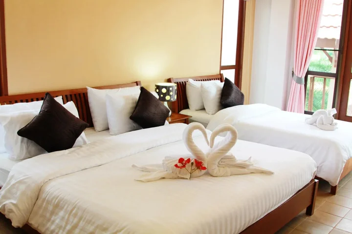 Нонг Нам Дэнг: Thongsathit Hill Resort Khao Yai
