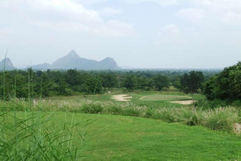 Бан-Лаэм: Sawang Resort Golf Club and Hotel