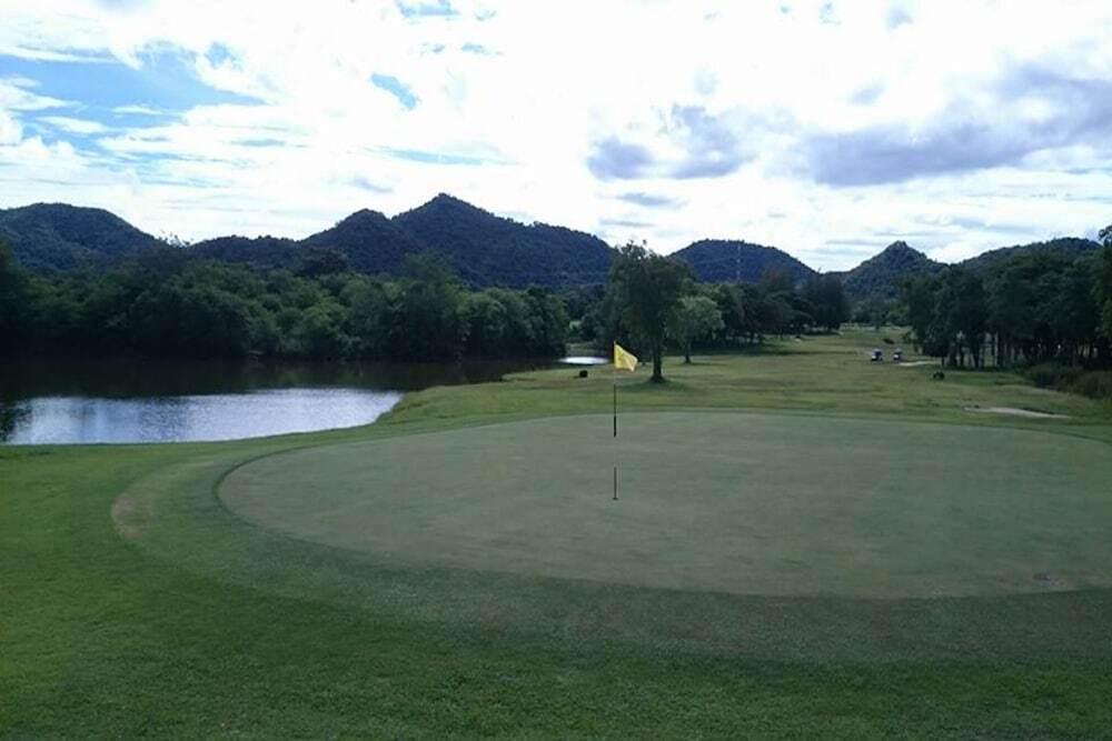 Бан-Лаэм: Sawang Resort Golf Club and Hotel