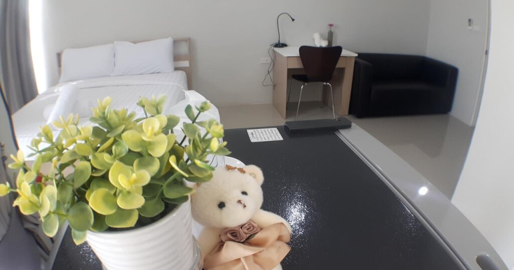 Столичный район Чантхабури: Plychan Hotel