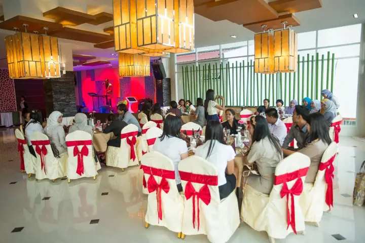 Садао: M Hotel Danok
