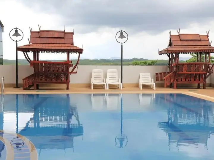 Садао: M Hotel Danok