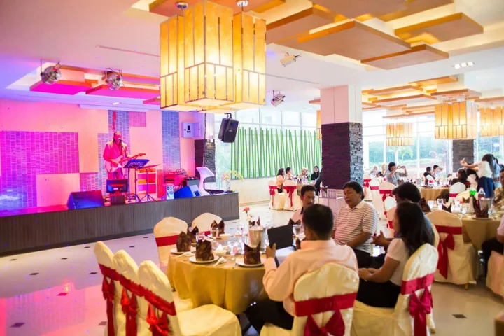 Садао: M Hotel Danok