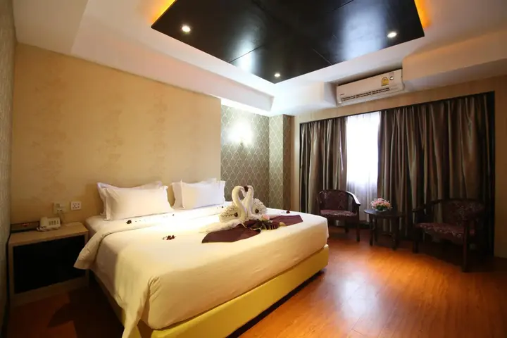 Садао: M Hotel Danok