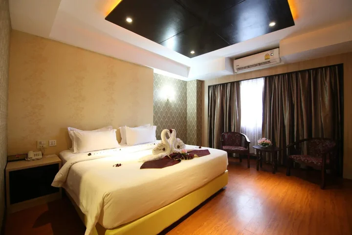 Садао: M Hotel Danok