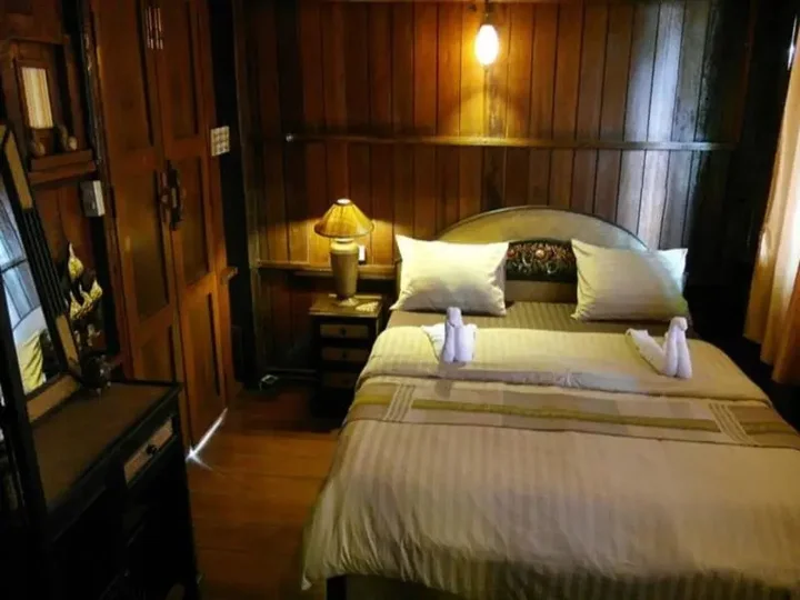 Лопбури: Ruanmai Resort and Spa