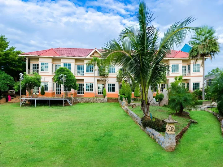Нонг Нам Дэнг: Suannoina Resort