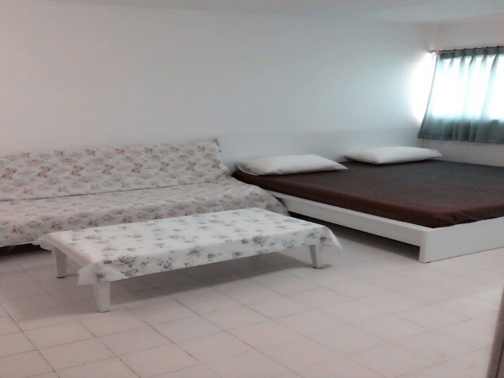 Паккрет: Don Mueang-Challenger Muangthong Thani Condominium