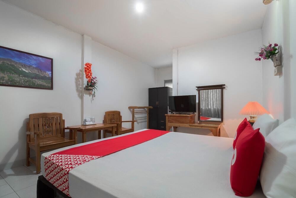 Саттахип: OYO 654 Samanmit Inn Hotel