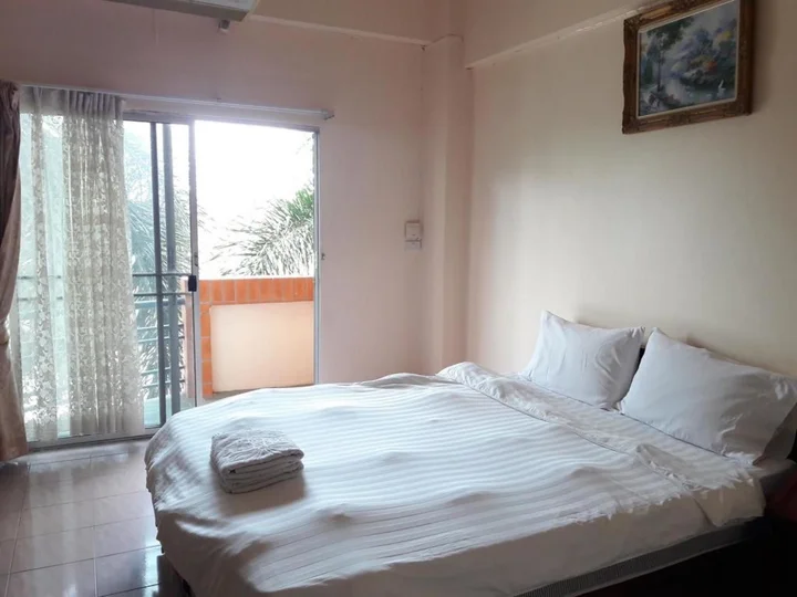 Лопбури: Rawanda Resort Hotel