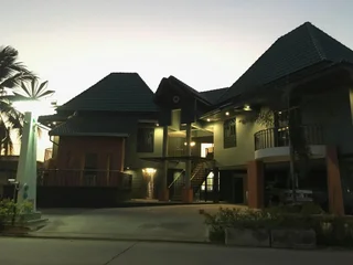 Лопбури: Rawanda Resort Hotel