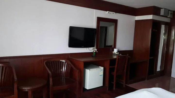 Лопбури: Rawanda Resort Hotel