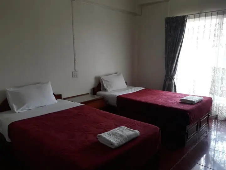 Лопбури: Rawanda Resort Hotel