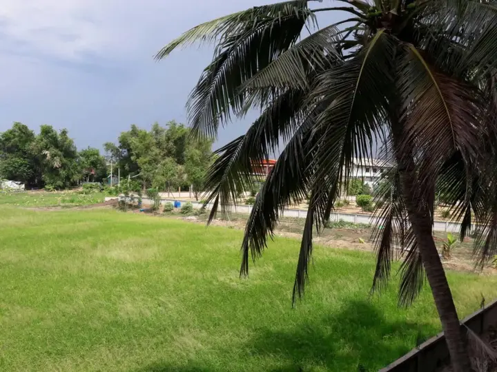 Лопбури: Rawanda Resort Hotel
