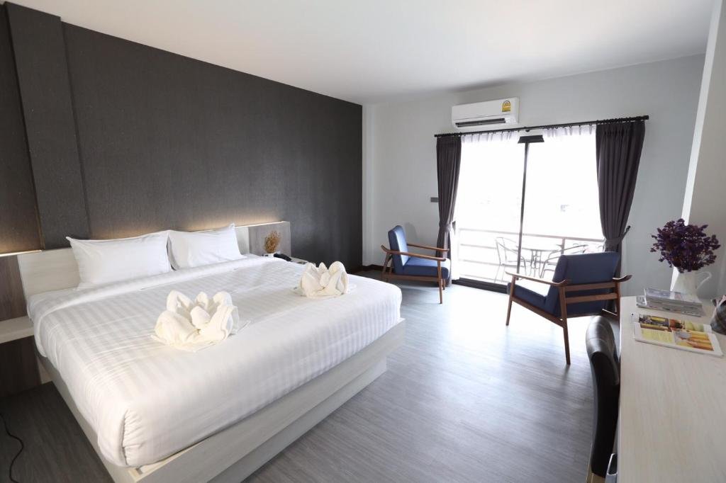 Нанг-Ронг: Socool Grand Hotel