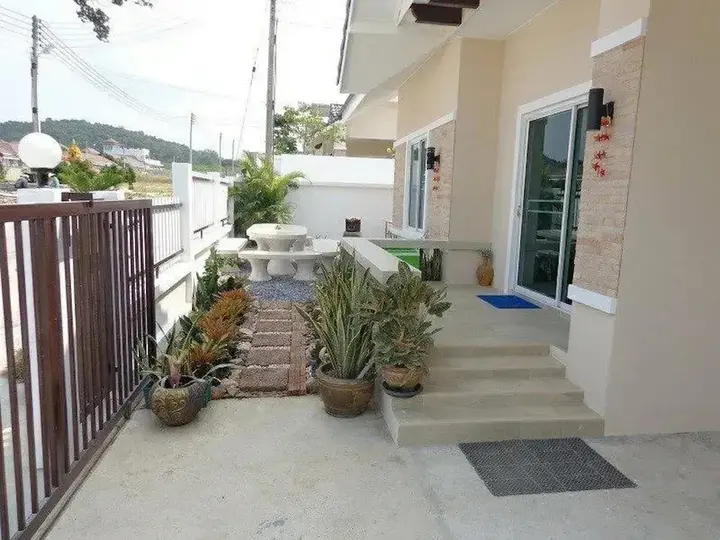 Банг-Саре: Sandy Home Sattahip