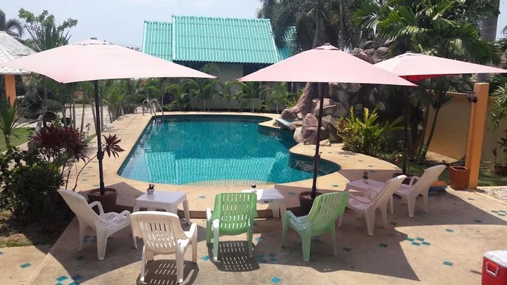 Банг-Саре: Sandy Home Sattahip