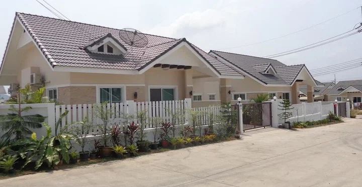 Банг-Саре: Sandy Home Sattahip