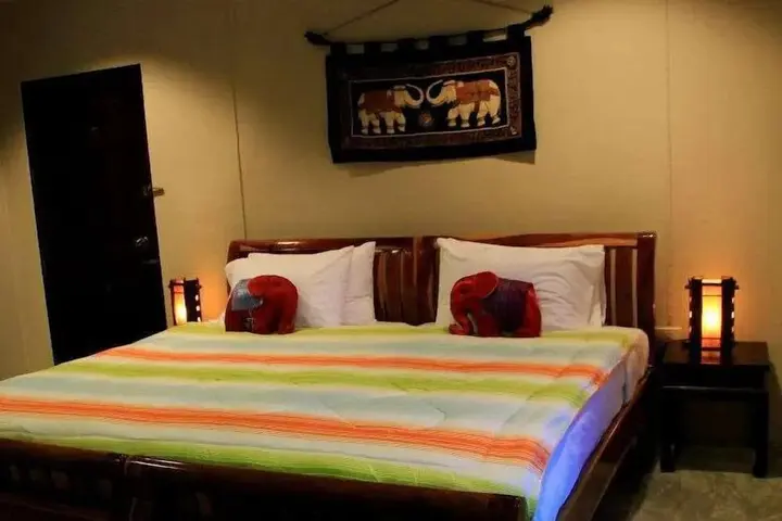 Нонг Нам Дэнг: Khaoyai Nature Life & Tours