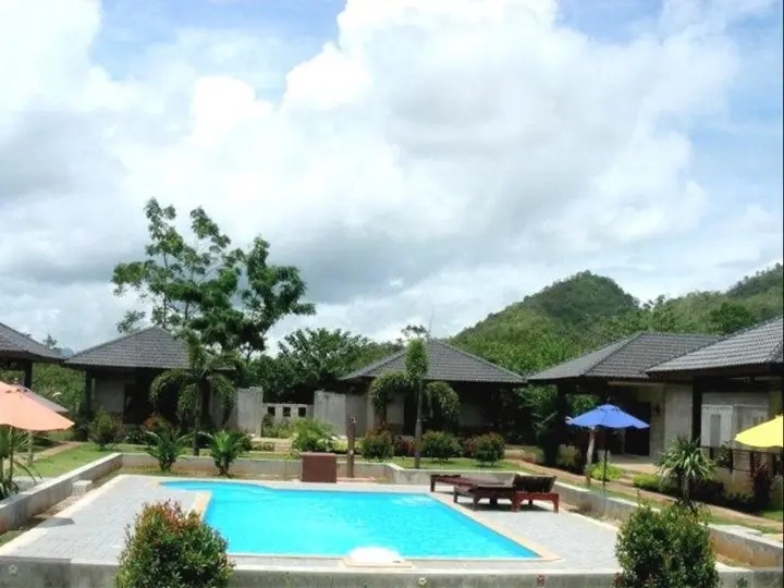 Нонг Нам Дэнг: Khaoyai Nature Life & Tours