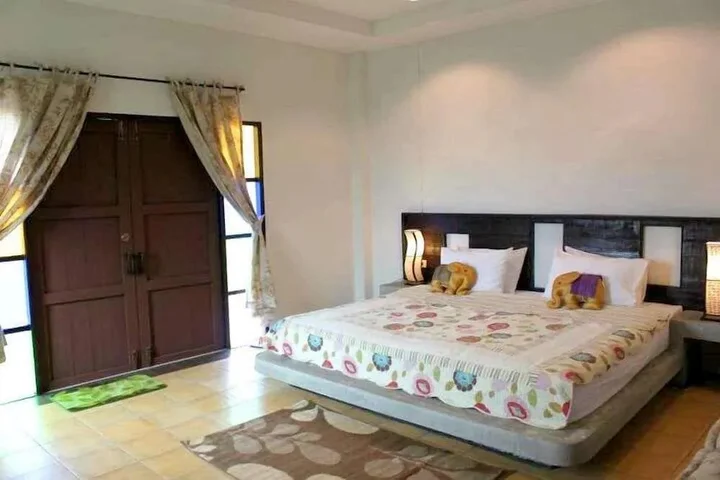 Нонг Нам Дэнг: Khaoyai Nature Life & Tours