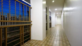 Кхлонг-Янг: The Color Place Apartment
