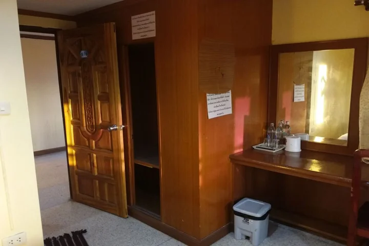 Кхлонг-Янг: Chaiyaphruk Grand Hotel