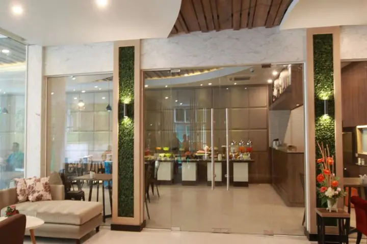 Паттайя: Levana Pattaya Hotel