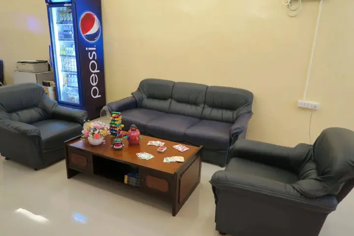 Бангкок: Red Lips Hostel