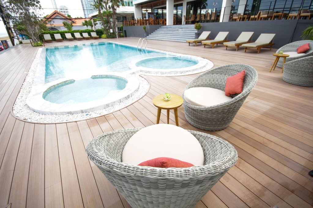 Паттайя: Zand Morada Pattaya