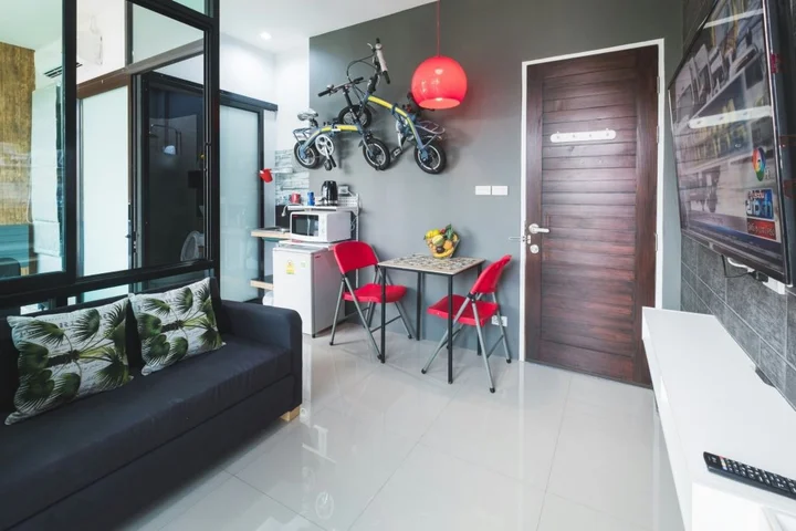Кхлонг-Янг: The Smart Hostel