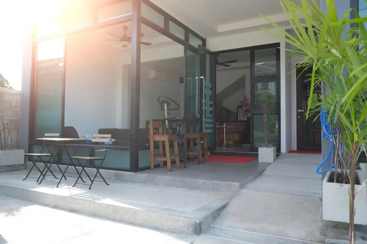 Кхлонг-Янг: The Smart Hostel