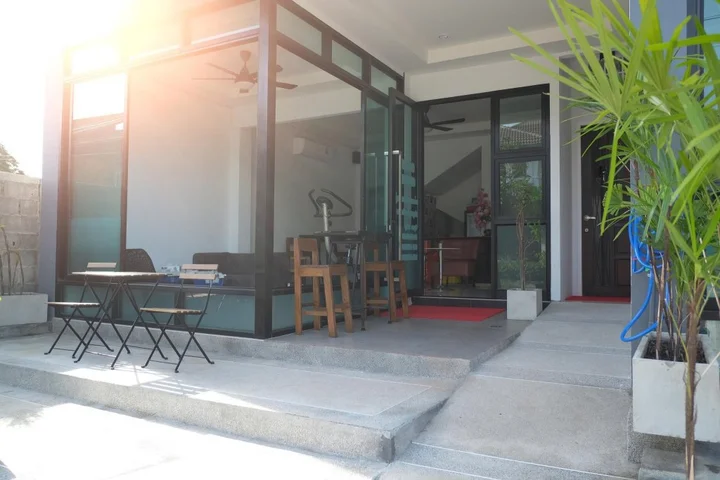 Кхлонг-Янг: The Smart Hostel