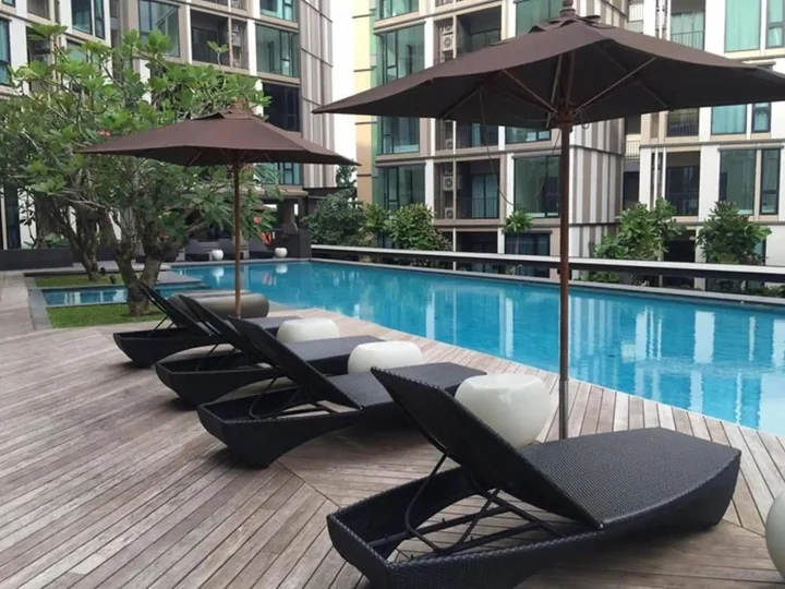 Муанг: Arthouse Uptown Phuket