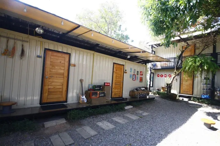 Ко-Лан: Sweet Box Bed and Breakfast