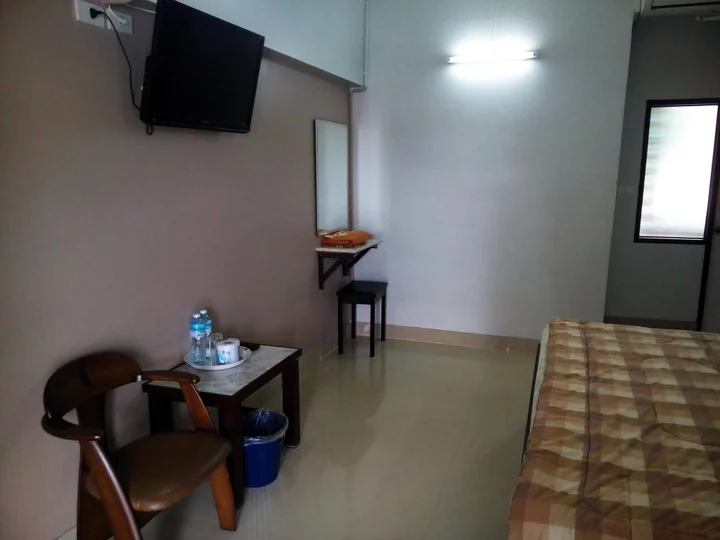Пак-Чонг: New Wanchai Hotel Pakchong