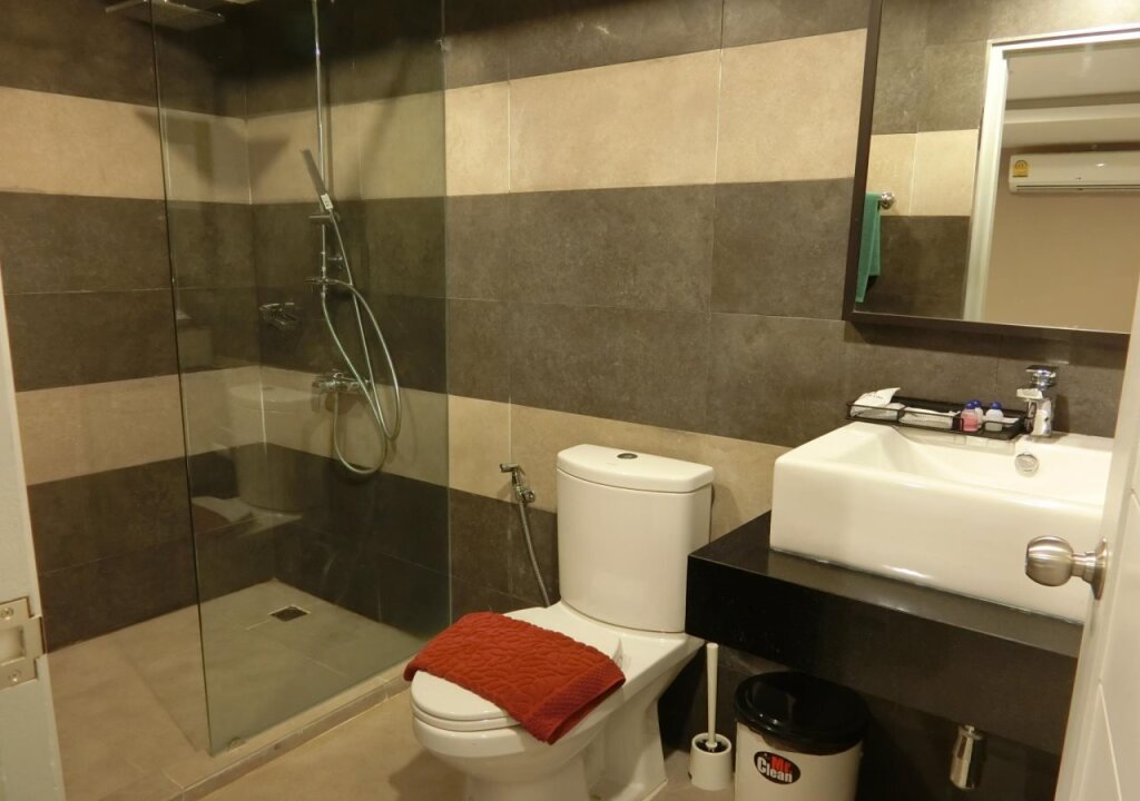 Паттайя: crystal suites pattaya