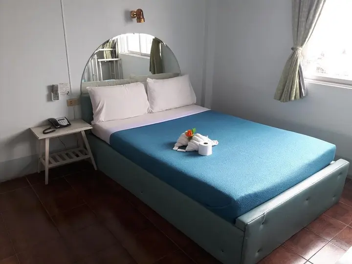 Накхонсаван: Anodard Hotel