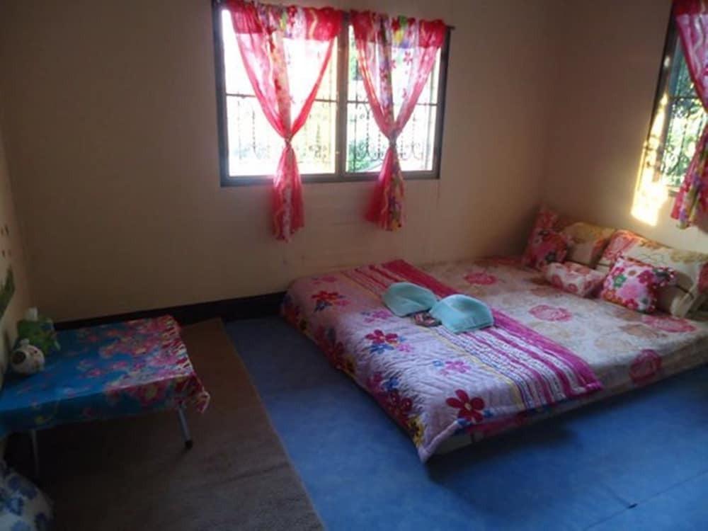 Канчанабури: Baanchaokoh Homestay