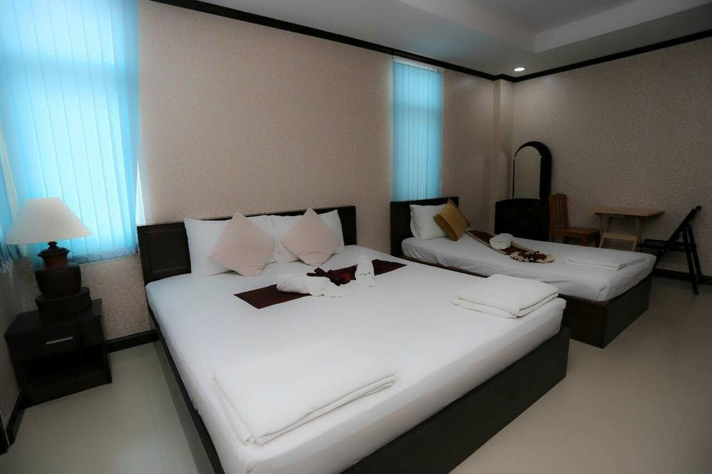 Саттахип: J L Residence Hotel