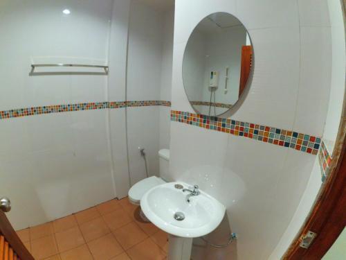 Ланта: Reenaa lanta Resort