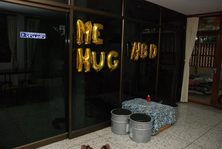 Пхетчхабури: ME HUG Hostel&Restaurant