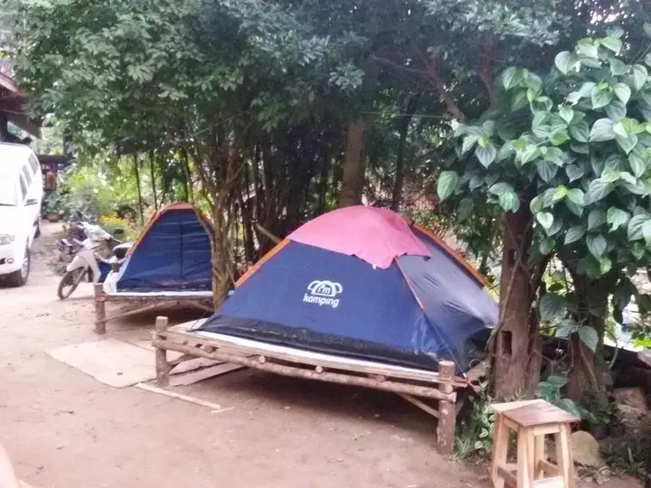 Мае-Он: 清迈湄康蓬胡安伯格哈格酒店(Maekampong Huean Bog Hug Chiangmai)