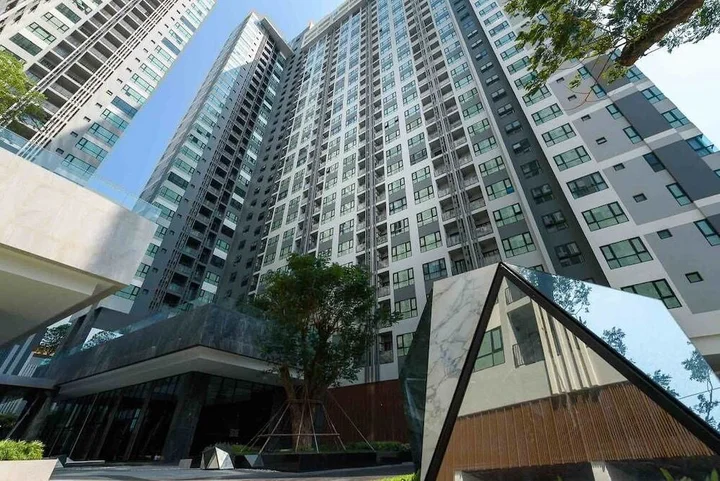 Паттайя: The Base Central Pattaya by Minsu