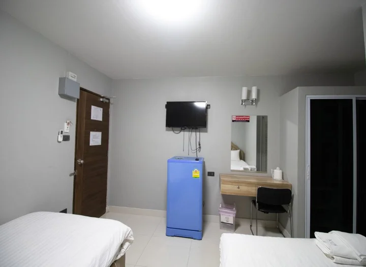 Кхлонг-Янг: Kun Hotel