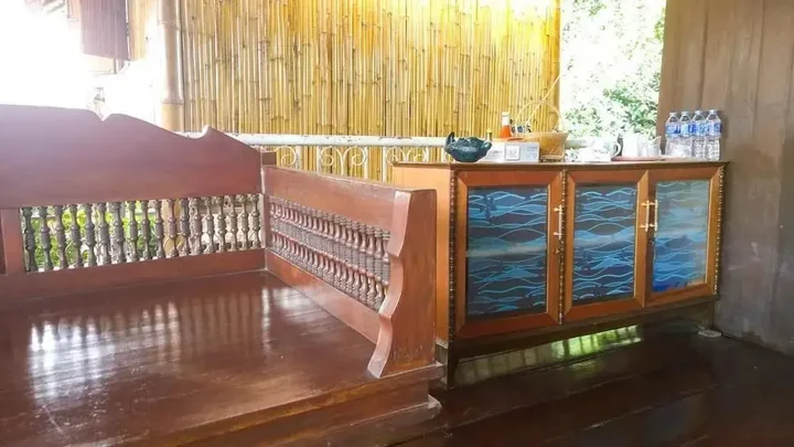 Паккрет: Cast Away  Homestay